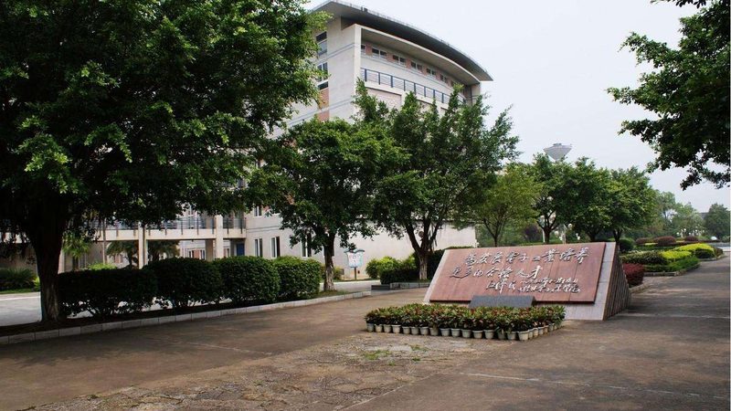 线路板定制加工流程：揭秘从设计到成品的奥秘