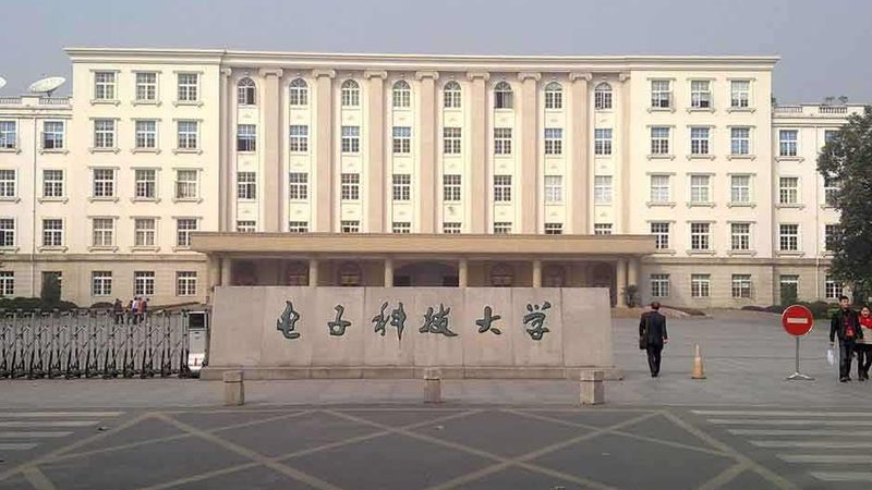 车规级芯片：揭秘其背后的技术演进与市场格局